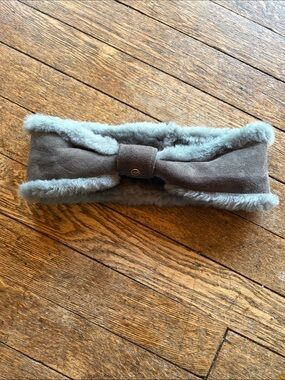 UGG Real Shearling Bow Headband - Gray